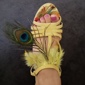 Wild Rose SZ 7 with Peacock feather heels